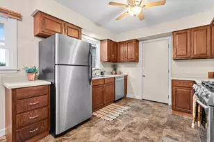 5008 Carol Ct, Rockford, IL 61108 - Photo 9