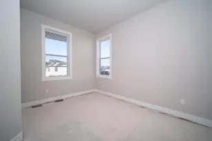 775 Biscayne Pl, Roscoe, IL 61073 - Photo 13