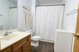 5540 Stockton Dr, Rockford, IL 61109 - Photo 11