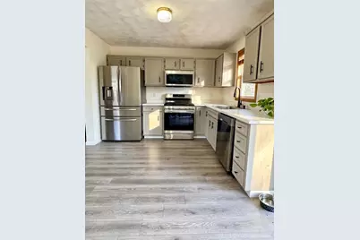 5540 Stockton Drive, Rockford, IL 61109 - Photo 3