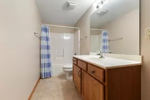 1512 Boulder Creek Ct, Rockford, IL 61108 - Photo 19