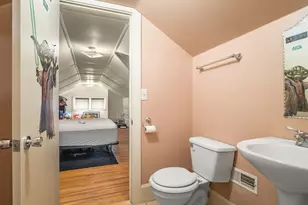 238 Guard St, Rockford, IL 61103 - Photo 21