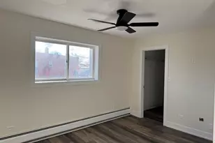 304 W Main St, Genoa, IL 60135 - Photo 11