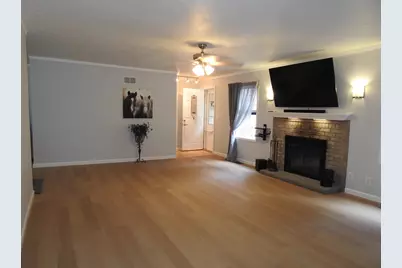619 Loves Park Drive, Loves Park, IL 61111 - Photo 15