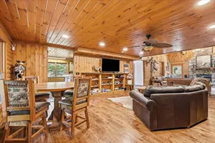 2105 N Elizabeth Scales Mound Rd, Elizabeth, IL 61028 - Photo 13