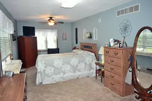 5337 N Main St, Rockford, IL 61103 - Photo 5