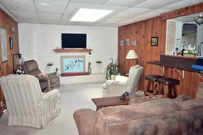 5337 N Main Street, Rockford, IL 61103 - Photo 3