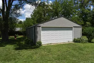 5337 N Main St, Rockford, IL 61103 - Photo 27