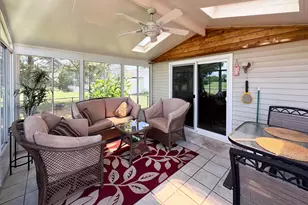 5885 Longest Dr, South Beloit, IL 61080 - Photo 9