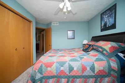 5885 Longest Dr, South Beloit, IL 61080 - Photo 15