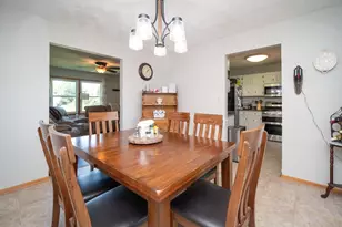 5885 Longest Dr, South Beloit, IL 61080 - Photo 7