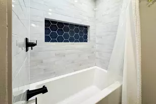 6857 Chandelier Dr, Loves Park, IL 61111 - Photo 19