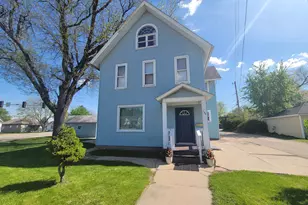 738 11th St, Lasalle, IL 61301 - Photo 1