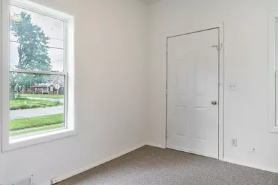 1803 8th Street, Rockford, IL 61104 - Photo 3