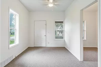 1803 8th Street, Rockford, IL 61104 - Photo 5