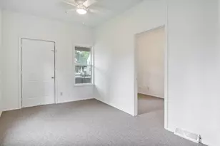 1803 8th St, Rockford, IL 61104 - Photo 5