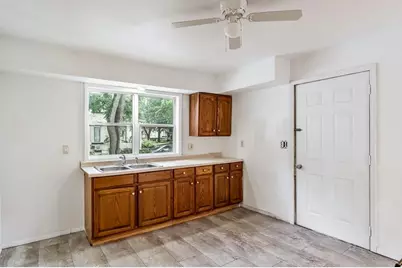 1803 8th Street, Rockford, IL 61104 - Photo 13