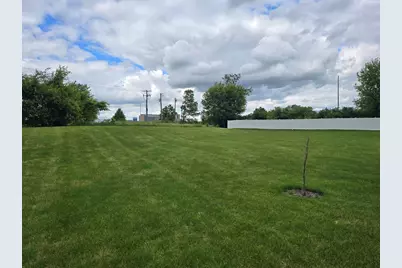 7716 Creek Bend, Rockford, IL 61114 - Photo 3