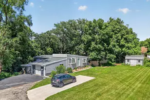 300 Adams St, Ottawa, IL 61350 - Photo 1