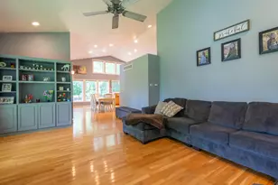 5888 N Charolaise Rd, Freeport, IL 61032 - Photo 9