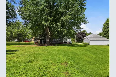 210 N Main Street, Coleta, IL 61081 - Photo 37