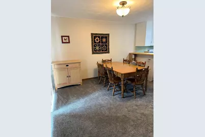 620 Woodbridge #2 Lane, Freeport, IL 61032 - Photo 5