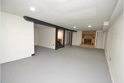 2020 N Rockton Avenue, Rockford, IL 61103 - Photo 17
