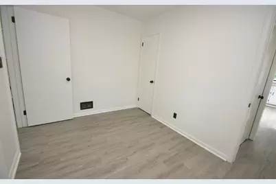 2020 N Rockton Avenue, Rockford, IL 61103 - Photo 15