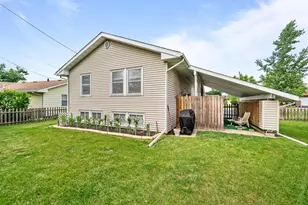 914 N Crestview Trail, Byron, IL 61010 - Photo 27