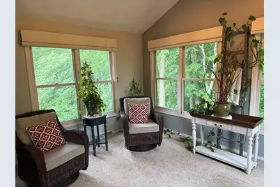 1944 W Mesa Drive, Freeport, IL 61032 - Photo 9