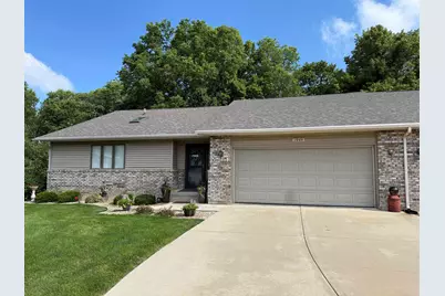 1944 W Mesa Drive, Freeport, IL 61032 - Photo 1