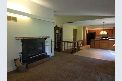 4463 Adele Street, Roscoe, IL 61073 - Photo 11