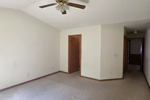 4150 Riverwood Dr, Loves Park, IL 61111 - Photo 11