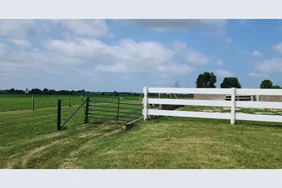 8999 Centerville Road, Capron, IL 61012 - Photo 59