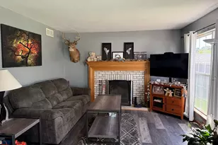 940 Beaver Pond Dr, Marengo, IL 60152 - Photo 5