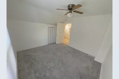 307 Washington Street, Rockford, IL 61104 - Photo 17