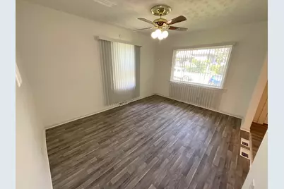 307 Washington Street, Rockford, IL 61104 - Photo 13