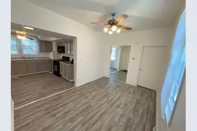 307 Washington Street, Rockford, IL 61104 - Photo 11