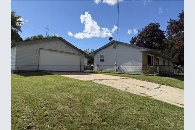 4111 Yale Drive, Rockford, IL 61109 - Photo 37