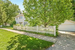 1841 Harlem Blvd, Rockford, IL 61103 - Photo 3