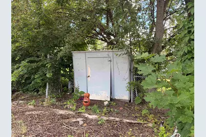 220 N Galena Avenue, Freeport, IL 61032 - Photo 5