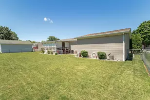 5519 Autumnash Ln, Machesney Park, IL 61115 - Photo 21