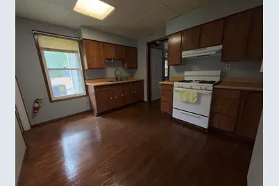 2108 20th Avenue, Rockford, IL 61104 - Photo 9