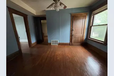 2108 20th Avenue, Rockford, IL 61104 - Photo 11