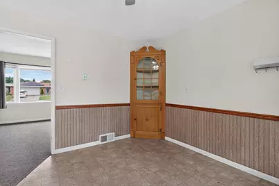 3519 Broadway, Rockford, IL 61108 - Photo 9