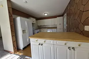 5773 Kirkwood Dr, Rockford, IL 61109 - Photo 11
