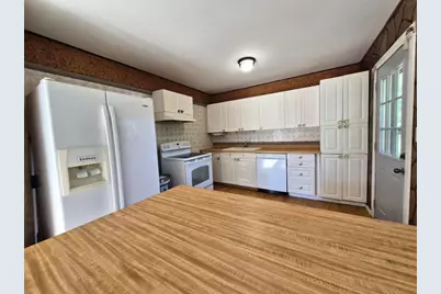 5773 Kirkwood Drive, Rockford, IL 61109 - Photo 9