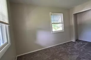 5773 Kirkwood Dr, Rockford, IL 61109 - Photo 21
