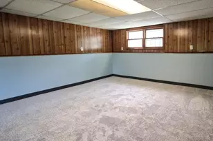 5773 Kirkwood Dr, Rockford, IL 61109 - Photo 17