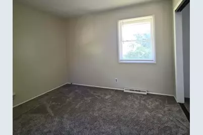5773 Kirkwood Drive, Rockford, IL 61109 - Photo 21